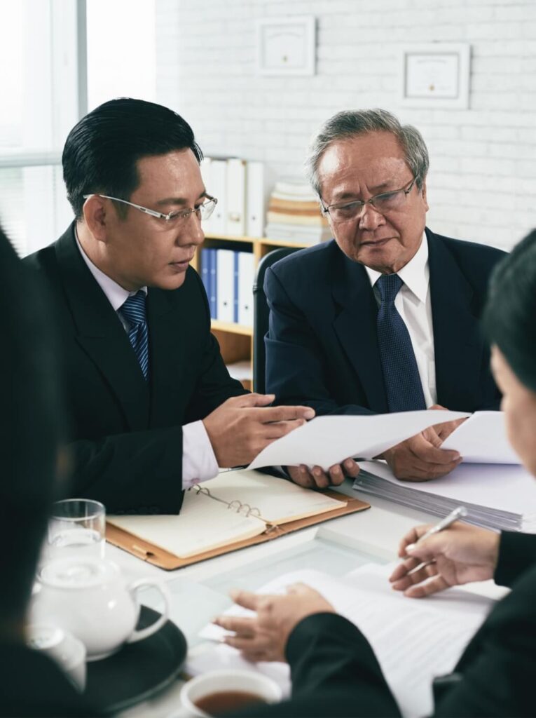 Consulting Colleague MBAPEWS 765x1024